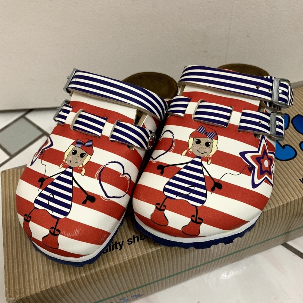 Birkinstock Sandal for girls size 8.5
